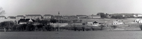 Foreningen omkring 1960 set fra Mortenstrupgaard - klik for større billede